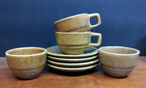 4 Vintage Monmouth Pottery Maple Leaf USA Mojave Brown Speckled Mug Cup & Saucer