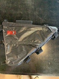 surly straggle check frame bag