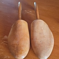 Wood Shoe Trees Pair Size 4 M Shoe Shapers Adjustable Inserts MPN 4 M