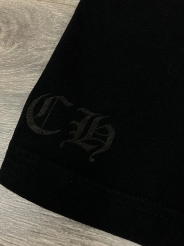 Taglia XXL - T-shirt Cromo Cuori Multicolore Croce 'Nero' | OTTIME CONDIZIONI - Foto 7 di 21