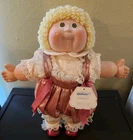 Vintage Cabbage Patch Kids Porcelain Doll Georgia Dee #4889 w/ Stand