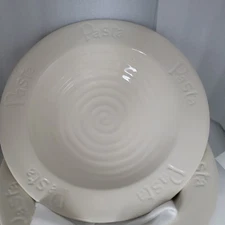 Set of 2 Pasta Bowls Large 10.5" Very Nice Quality Wordware Made By Americaware.