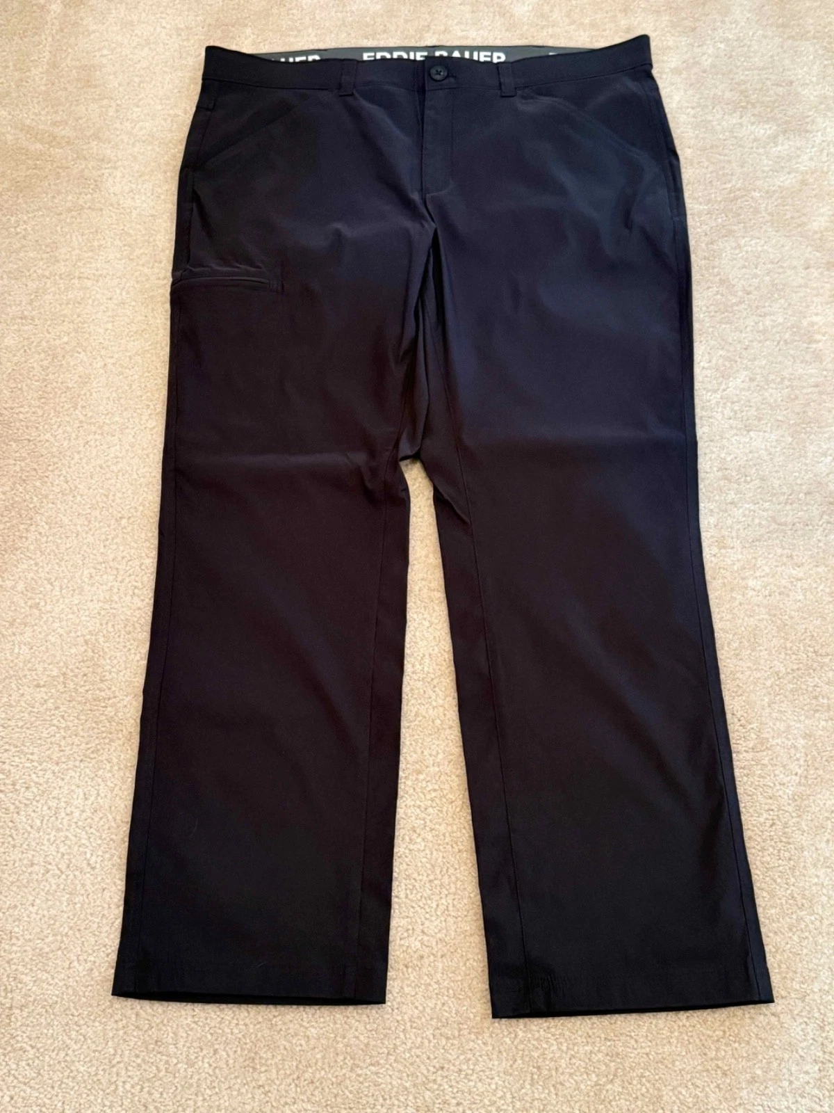 Eddie Bauer Rainier Tech Pant Mens Sz 40/32 Black
Opens in a new window or tab
