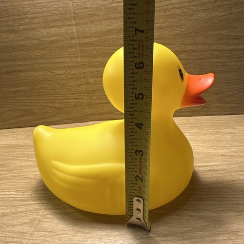 Jumbo X-Large Yellow Classic Rubber Duck Bath Tub Pool Jeep Toy Squeaker New - Picture 2 of 7