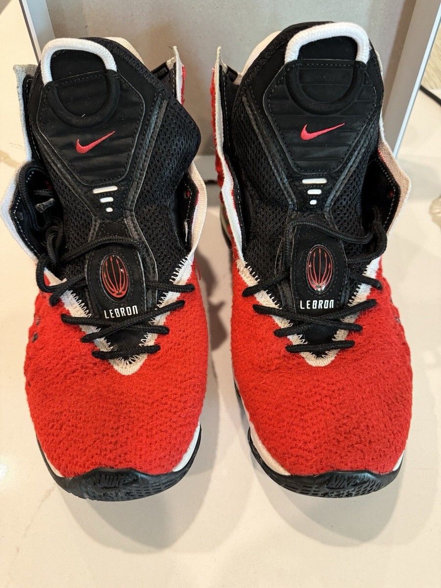 Nike LeBron 17 Basketball Shoes Mens 9.5 Red University Red Black BQ3177-601 Amazon.com | Nike Men main image 3