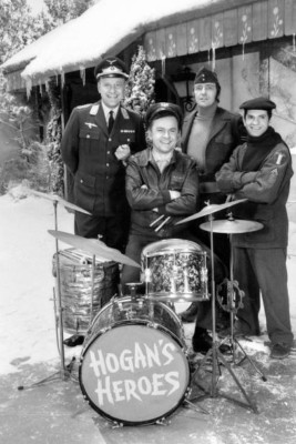 Hogans Helden 1970 mit Werner Klemperer, Bob Crane etc 4x6 Foto