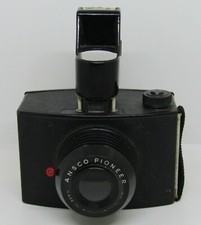Vintage Ansco Pioneer Film Camera