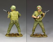 KING COUNTRY VIETNAM WAR VN003 U.S. MARINE STANDING READY MIB