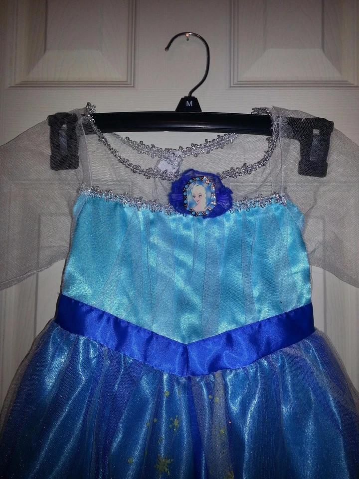 DISNEY'S FROZEN ELSA CHILD HALLOWEEN COSTUME SIZE 4 / 6X   - Image 2 of 2