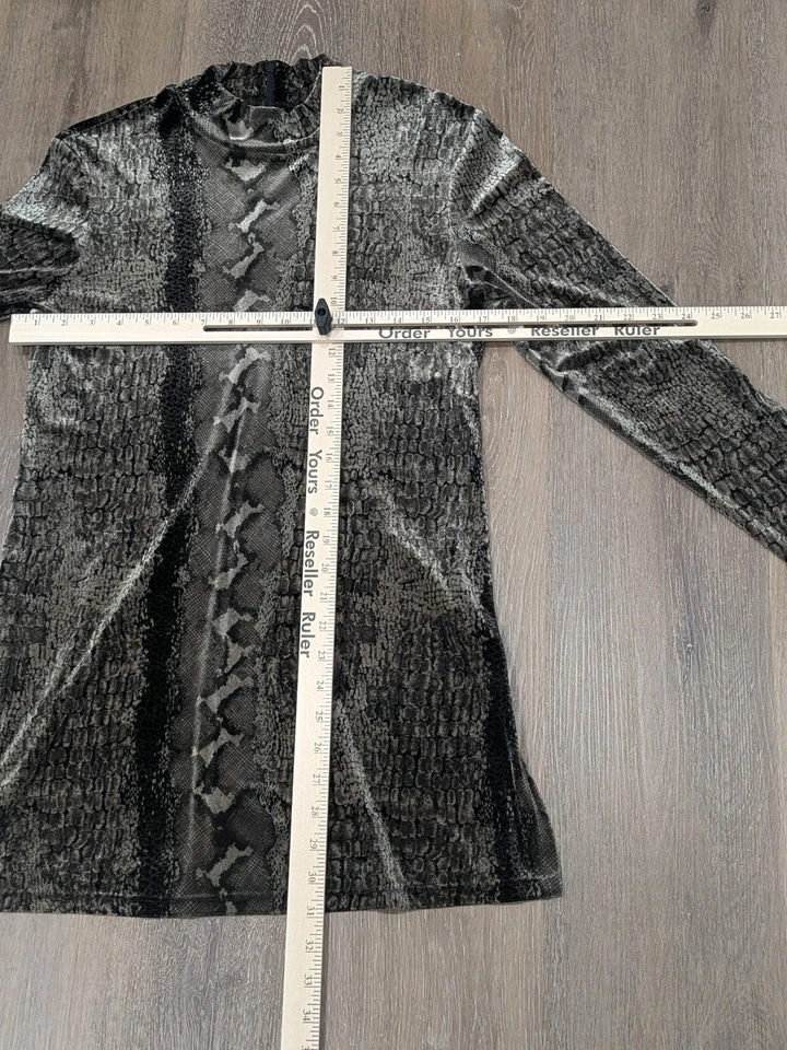 Mini túnica vintage Carole talla 4 terciopelo estampado serpiente abertura lateral discoteca Foto 4 de 4