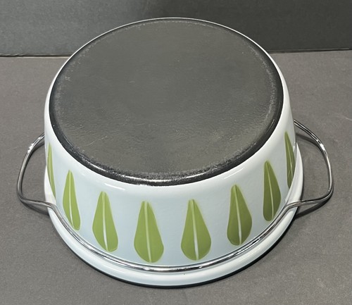 Vintage Catherine Holm Green Lotus 10½" x 4¾" Dutch Oven - No Lid - Picture 4 of 4