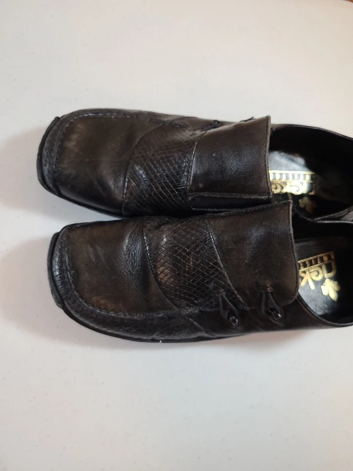 Женские удобные туфли из черной кожи Rieker размер 38/7 США - Изображение 3 из 4