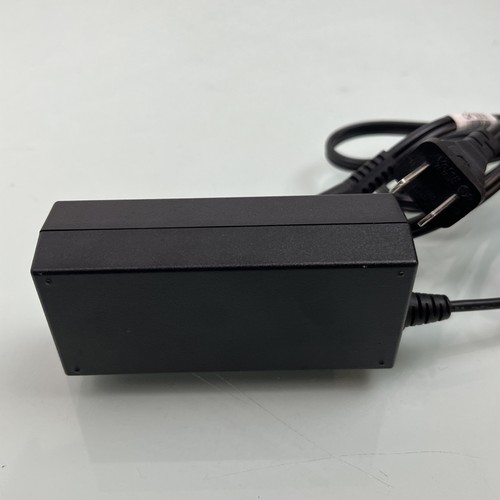 Genuine Samsung AC/DC Adapter A2514 DPN Power Supply 25W 14V 1.786A w/Power Cord - Photo 6/6