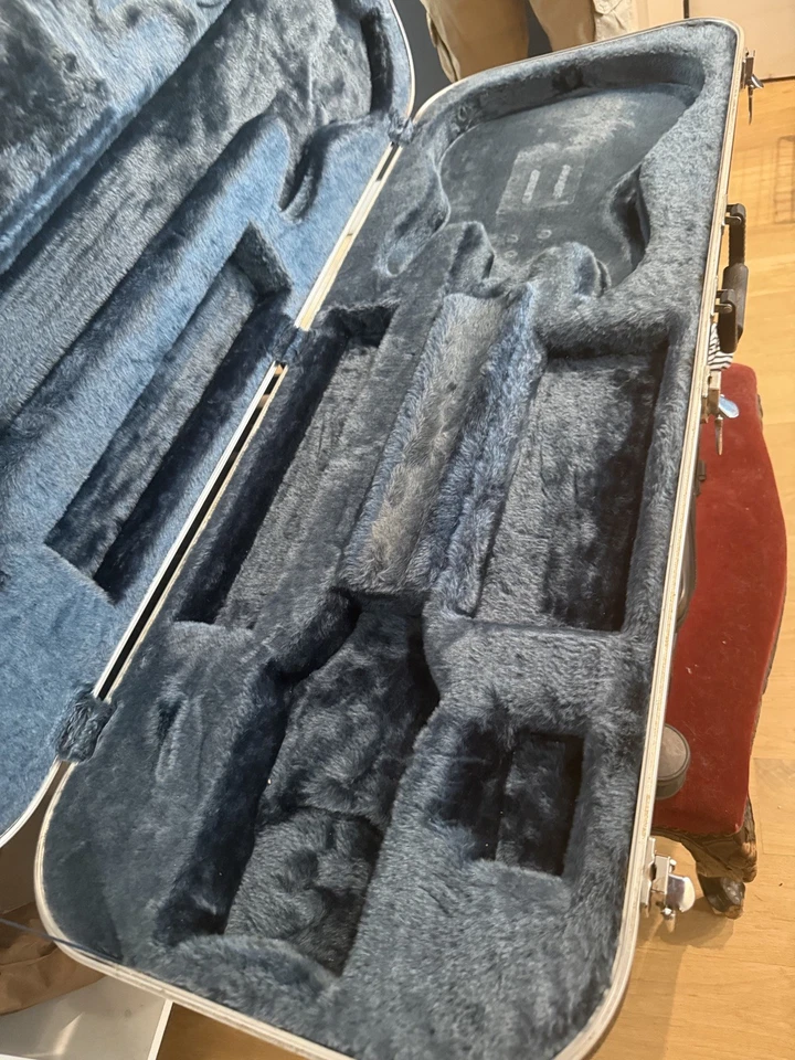 Estuche rígido para guitarra eléctrica Ibanez M300C estuche de vuelo  Foto 3 de 3