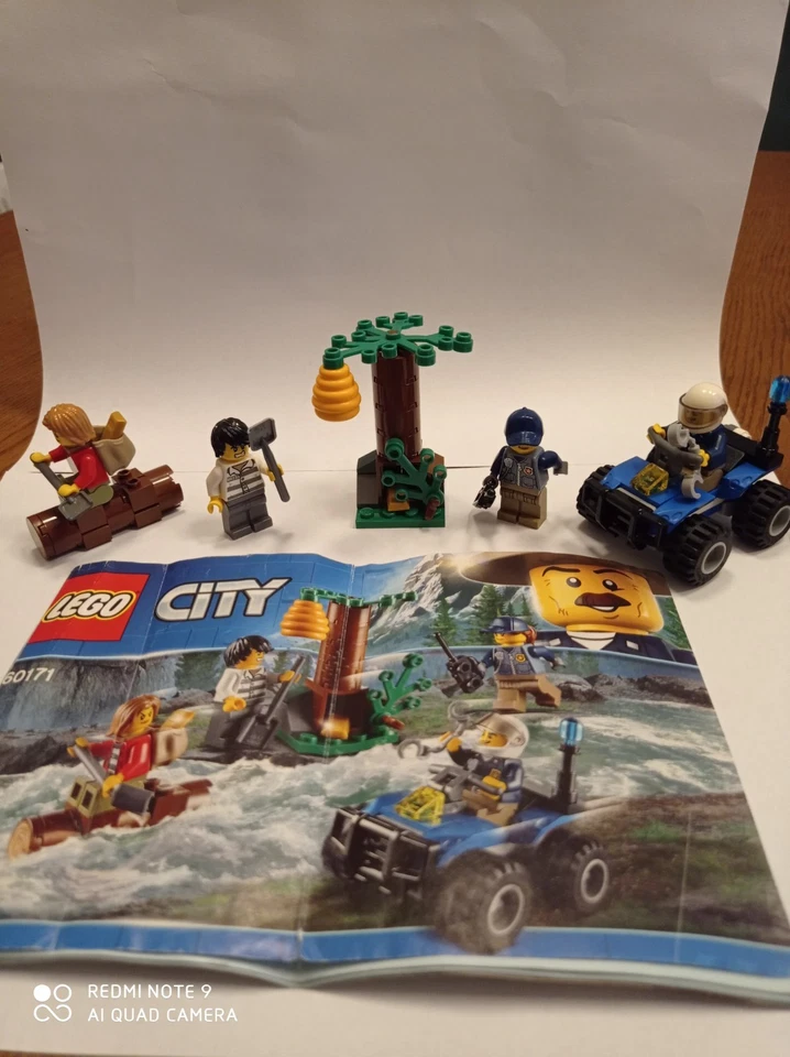 LEGO City 60171 Mountain Fugitives, foto 1 di 4