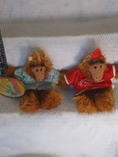 2 Vintage Alf Burger King Orbiters Hand Puppets Hawaiian Shirt Baseball Tag