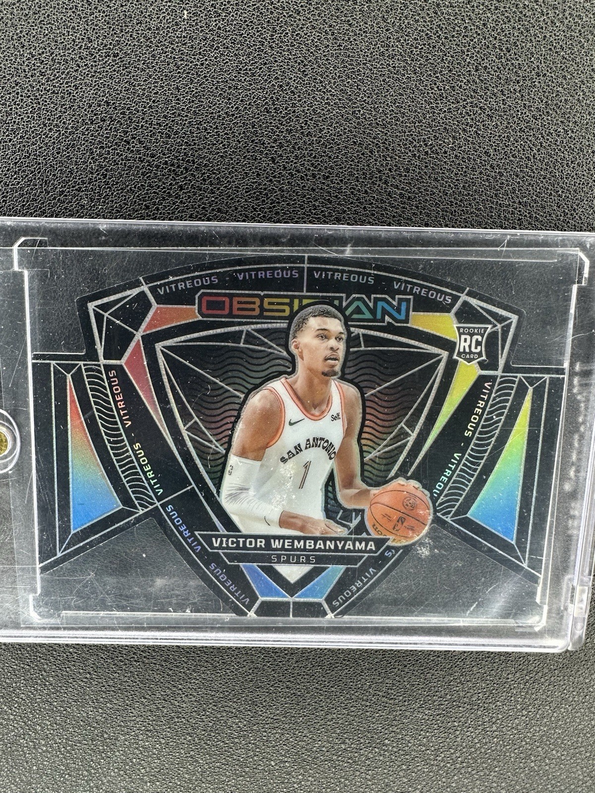 2023-24 Panini Obsidian Victor Wembanyama Vitreous Die-Cut SSP Spurs Case Hit RC