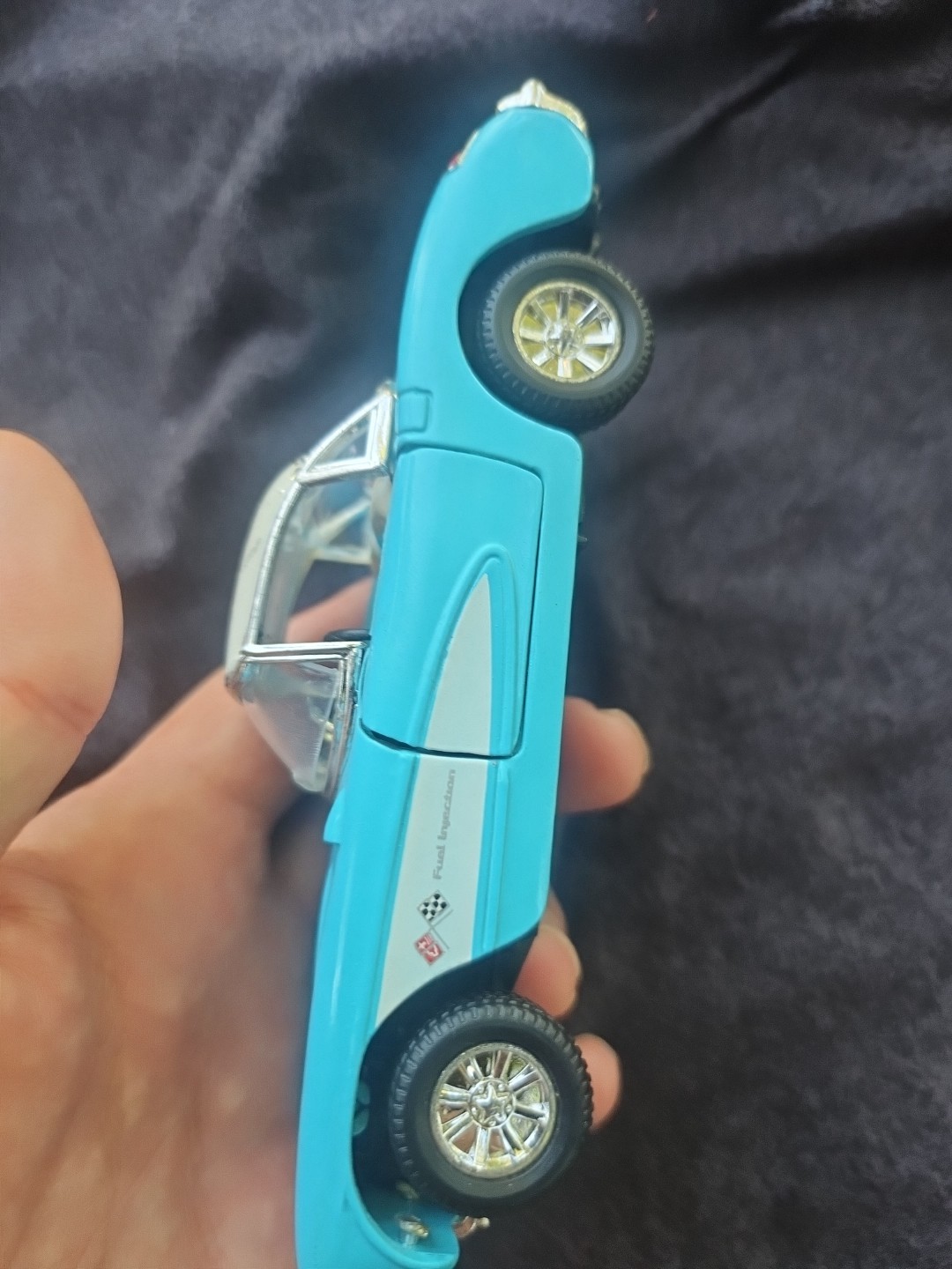 Picture 3 of 6