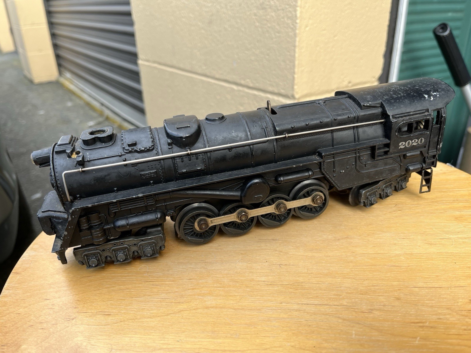 Picture 4 of 8
