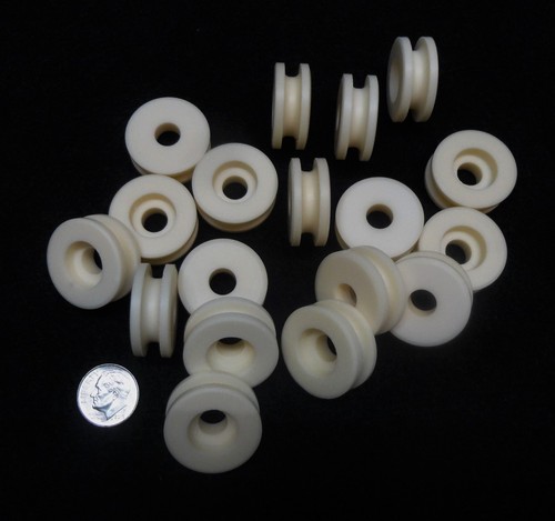 PAIR OF HIGH PURITY ALUMINA WIRE GUIDE PULLEY WITH MOUNTING COUNTERBORE No.: 99 - Picture 3 of 8