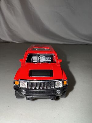 Welly Hummer H3 Die Cast Car 43629 Licensed 4 1/2 Inches Pullback