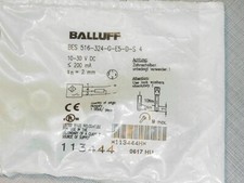 Balluff BES 516-324-G-E5-D-S 4 PROXIMITY SWITCH DC 8MM NEW 