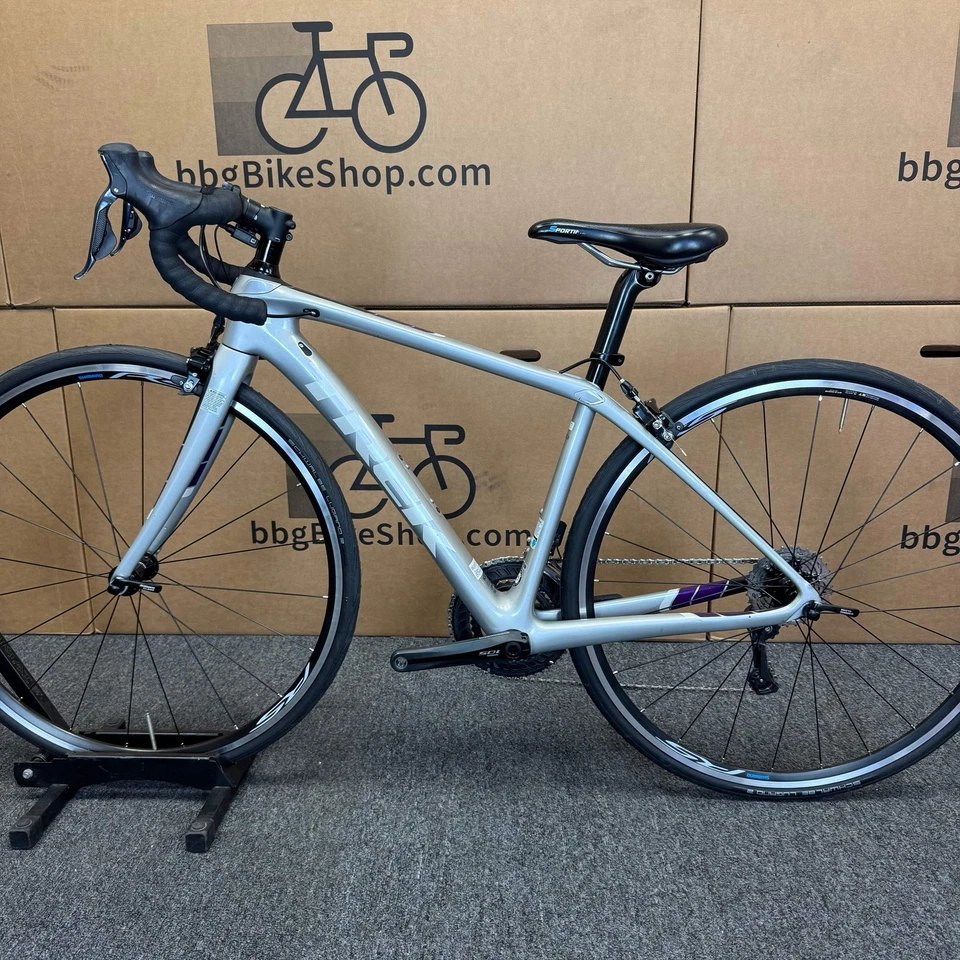 Used Trek Domane SL 5, Women's Carbon Fiber Road Bike-2018, 47cm - Image 2 of 4