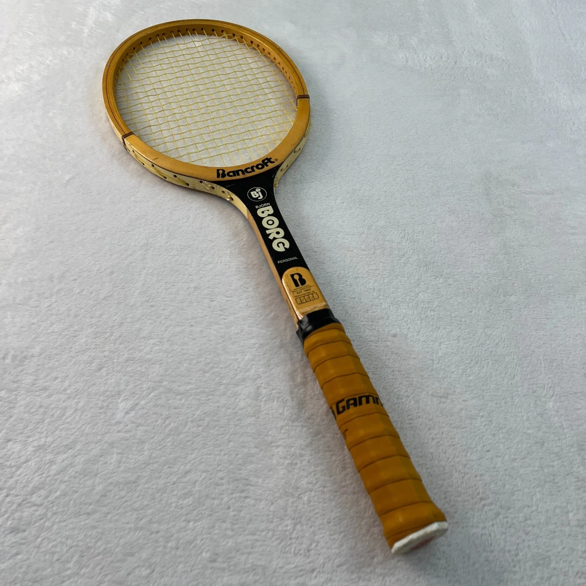 Elegant Tennis | Vintage vibes on court ! The iconic 1977 Bancroft Borg Personal racket, once wielded by a legend of tennis history. A timeless classic that