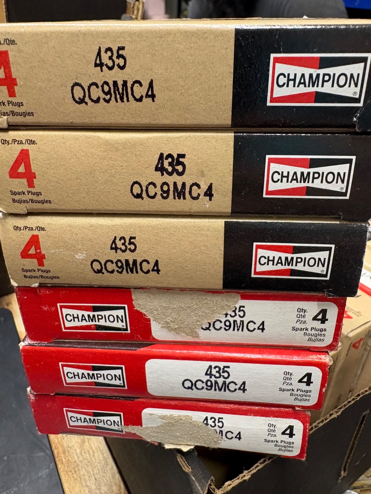 Champion Copper Plus 435 QC9MC4 Spark Plugs Pack of 24 Plugs Bujias 24 Pack 