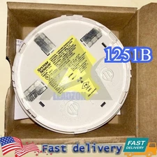 1PC SYSTEM SENSOR 1251B Ionizing Smoke Detector Fast Ship