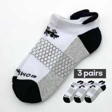 bombas Women's Original Cushion Ankle socks Cotton Size Med White 3 pairs