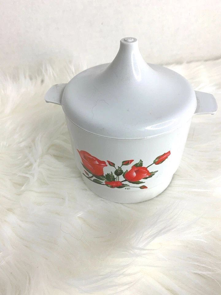 Plato de azúcar de plástico Melaform con tapa blanco con rosas rojas  Foto 4 de 4