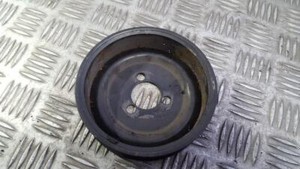 Volkswagen Golf 2006 Water Pump Pulley 03d121028b, Genuine #428948-40