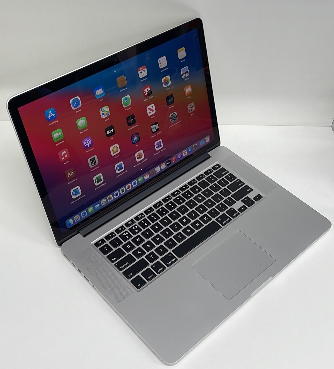 MacBookPro 2015/i7/メモリ16GB/SSD512GB