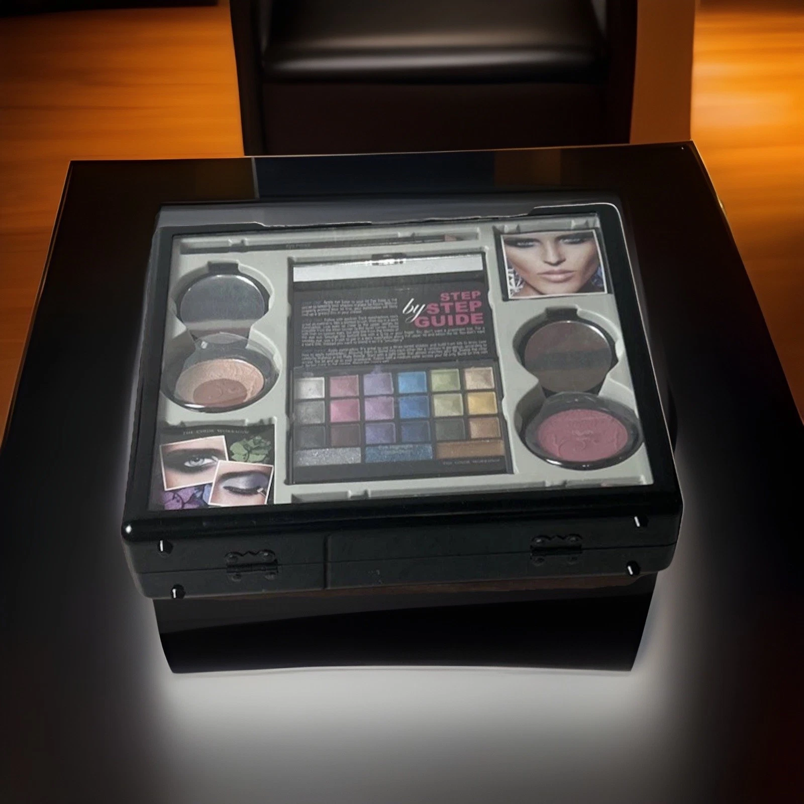 The Color Workshop Makeup Kit Eyeshadow Blush Cosmetic Beauty