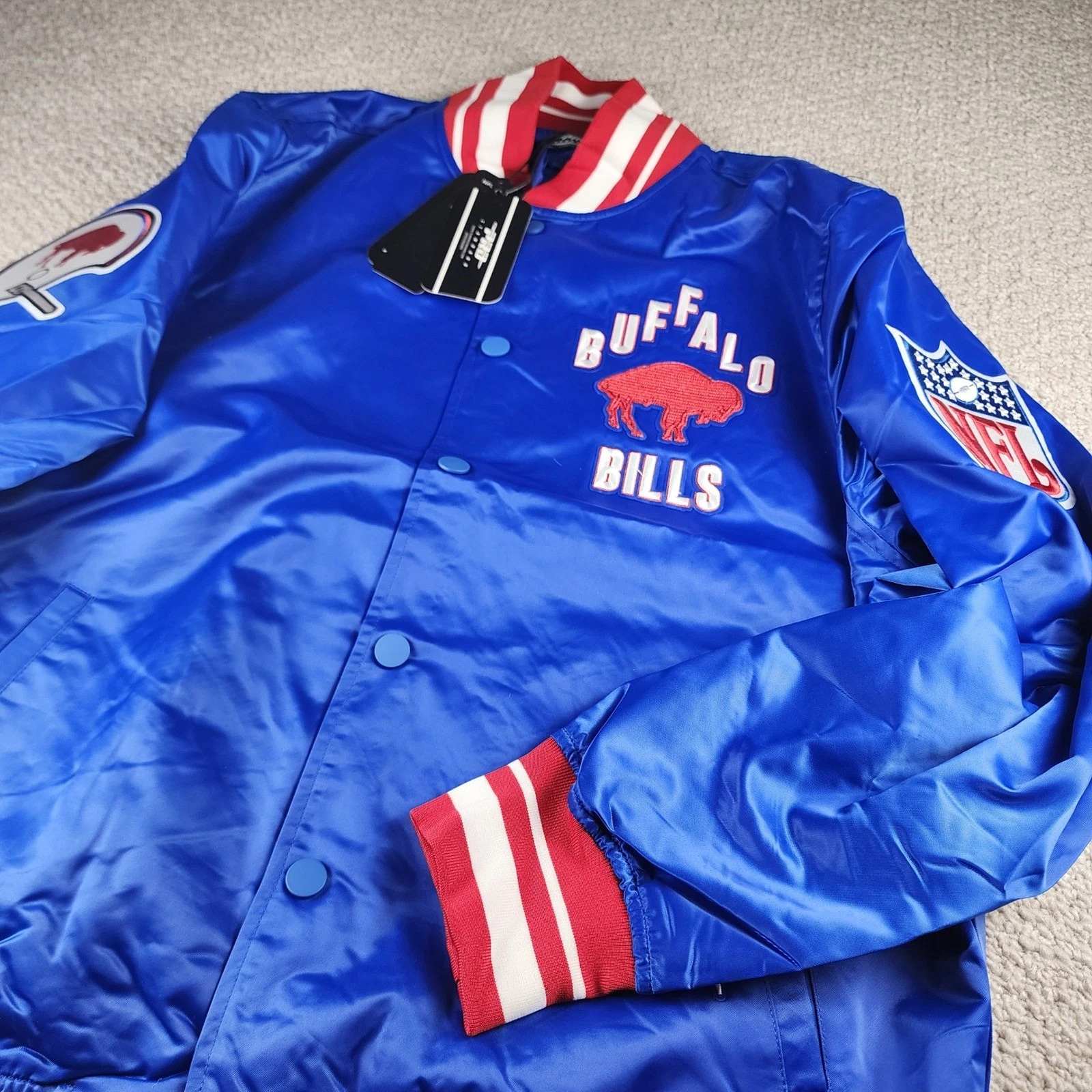 Pro Standard Buffalo Bills Varsity Jacket Mens L Blue NWT Satin NFL Bomber Sport - product detail image 2