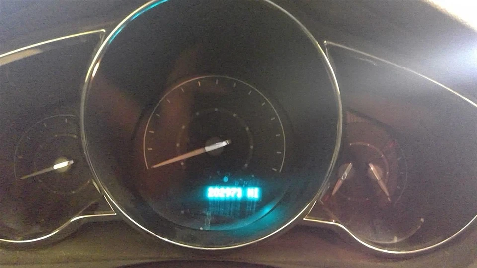 Chasis ECM Communication Onstar UE1 Opt Upf compatible con 11 HHR 1695033 Foto 3 de 4