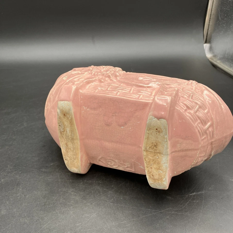 Vintage PINK McCoy Pottery Planter Baby Bassinet USA 1950s Great Baby Gift! - Image 4 of 4