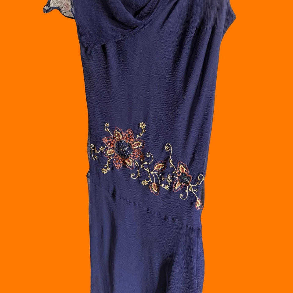 Vestido vintage años 00 azul marino lentejuelas florales 100% seda gasa hada boho y2k talla 12 Foto 3 de 4