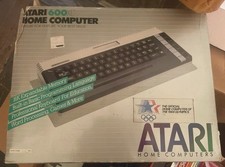 Atari 600XL Home Computer 16K Expandable Memo...