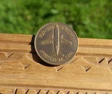 Boeing 737-300 Commemorating Rollout January 17, 1984 1 1/2" Coin Token Medal