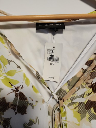 Lane Bryant Women's White Green Floral Print Dress 18/20 NWT - Picture 2 of 8