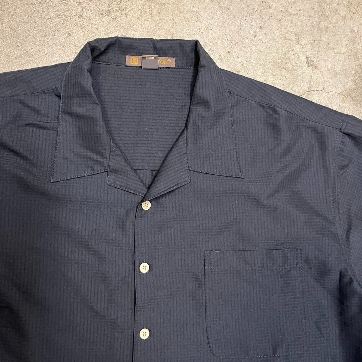 Vintage camp collar short sleeve button shirt black xxl old money