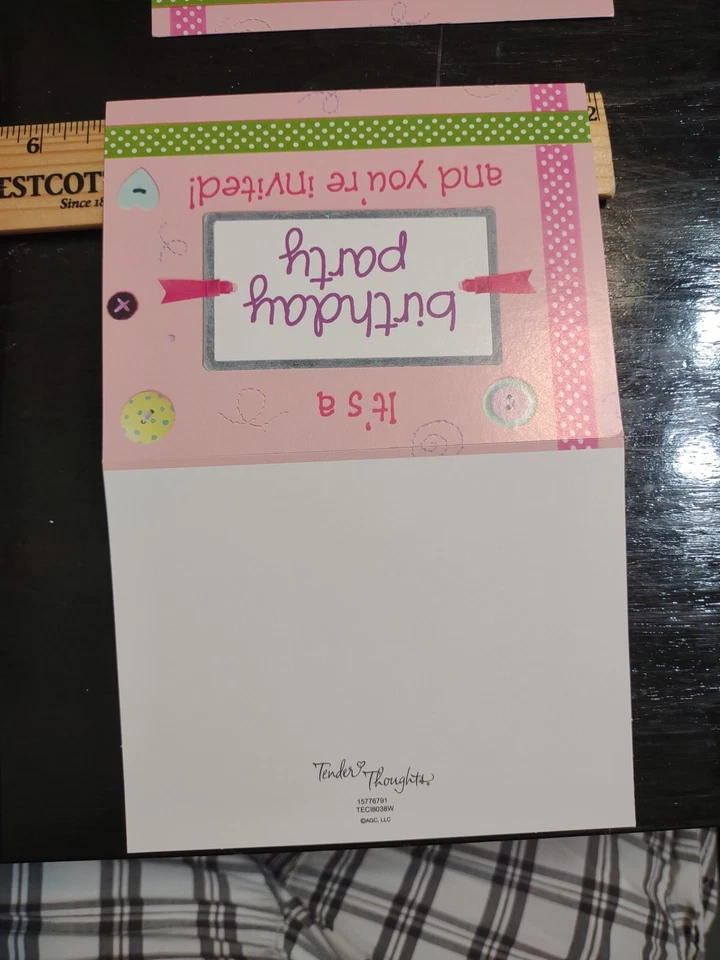 Juego de 8 tarjetas invitaciones de fiesta de cumpleaños sobres rosa cupcake en blanco nuevo Foto 4 de 4