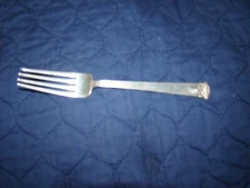 INTERNATIONAL TRIANON STERLING SILVER DINNER FORK 7 7/8" MONOGRAM L