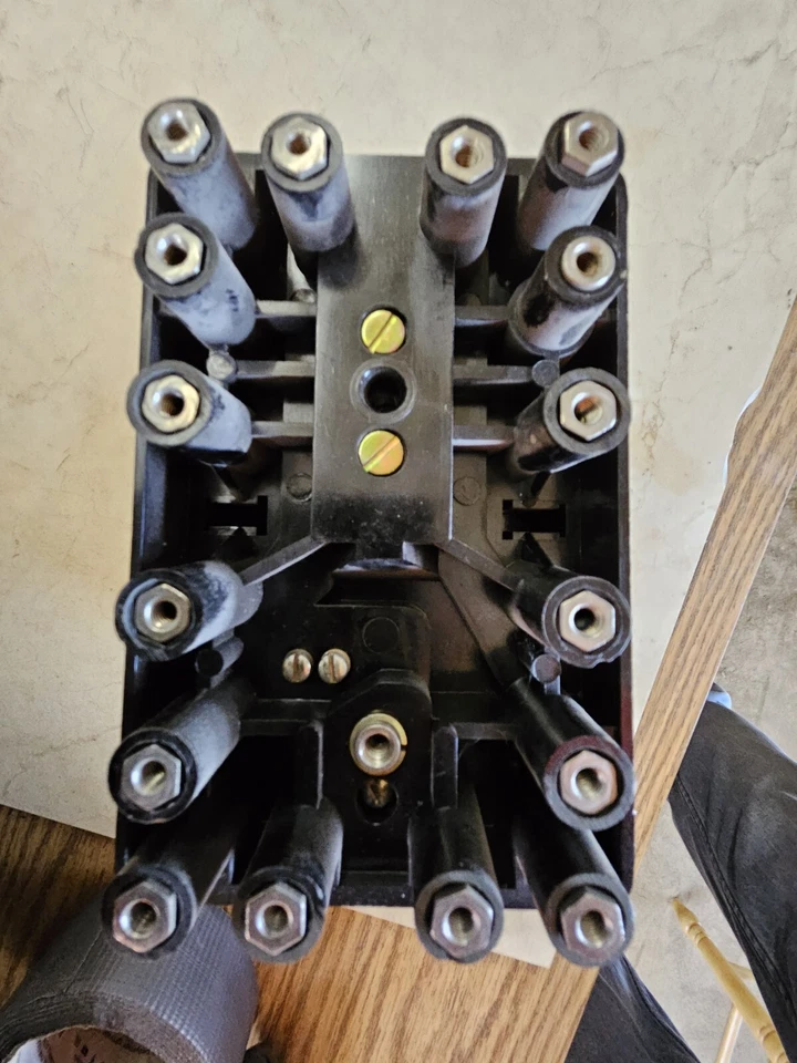 RELÉ WESTINGHOUSE MG6 - Relé auxiliar Foto 3 de 4