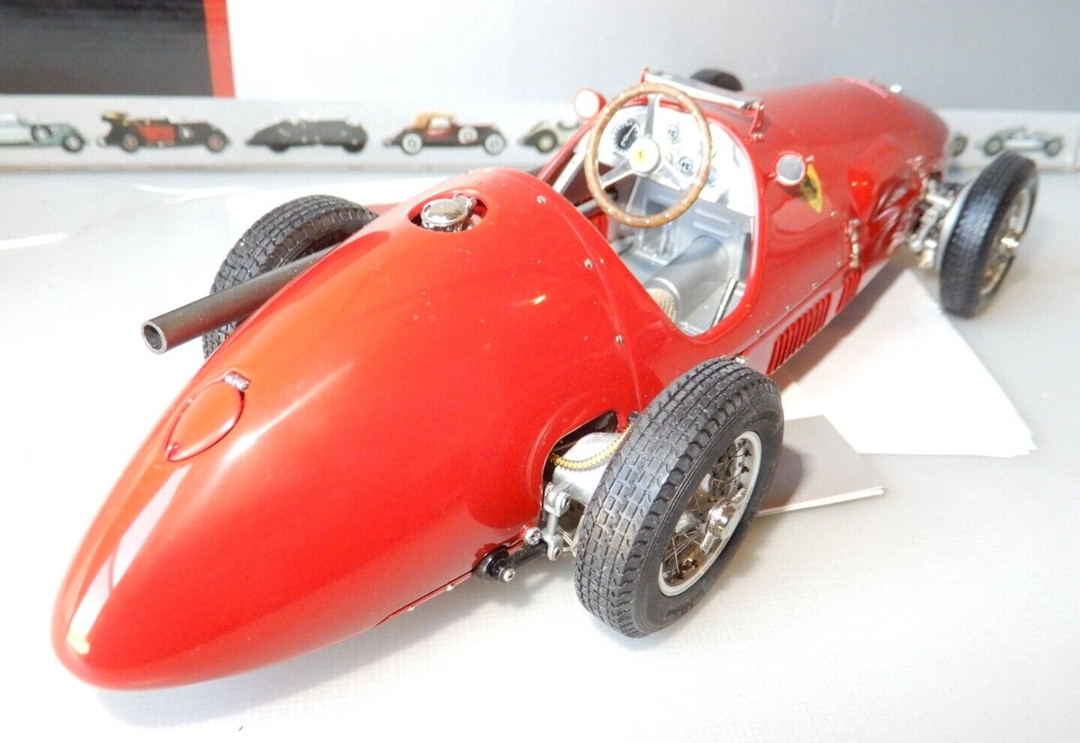CMC 1/18 Ferrari F2 (1953) Der Doppelweltmeister MINT IN OEM CMC 1/18 Ferrari F2 (1953) Der Doppelweltmeister MINT IN OEM