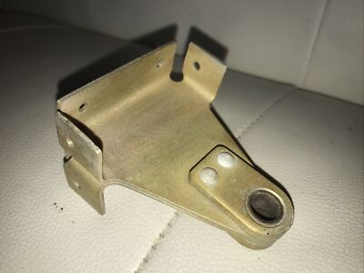 Cessna 172 Inboard Elevator Hinge Assy P/N 0532105-6