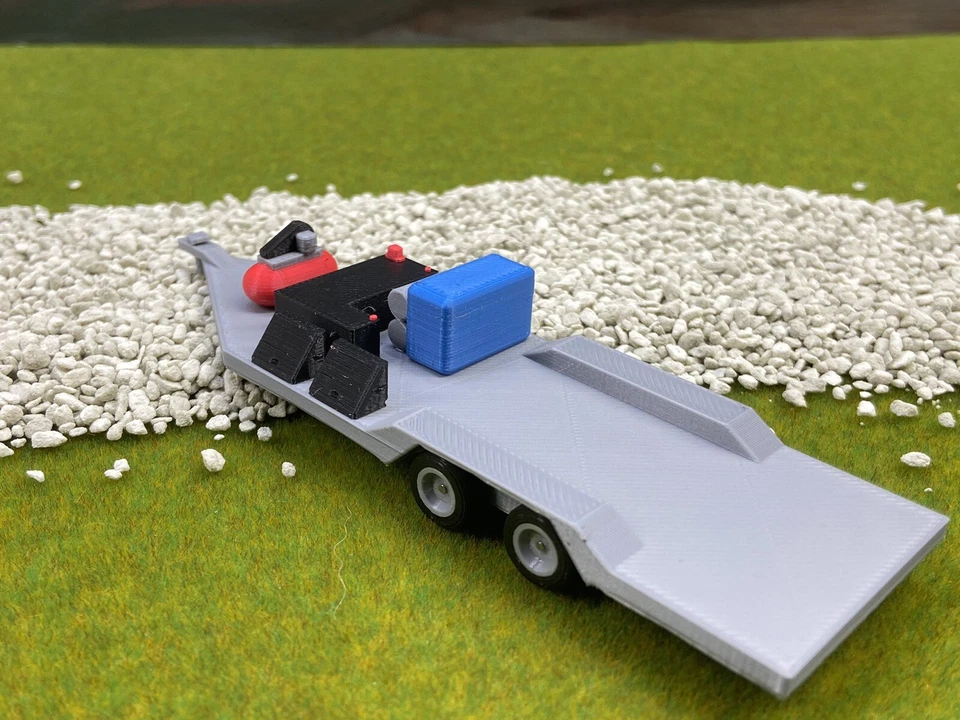 1:64 Scale Farm Trailer For Pickup Truck Welder Toolbox Diesel Tank Compressor - Image 3 of 4