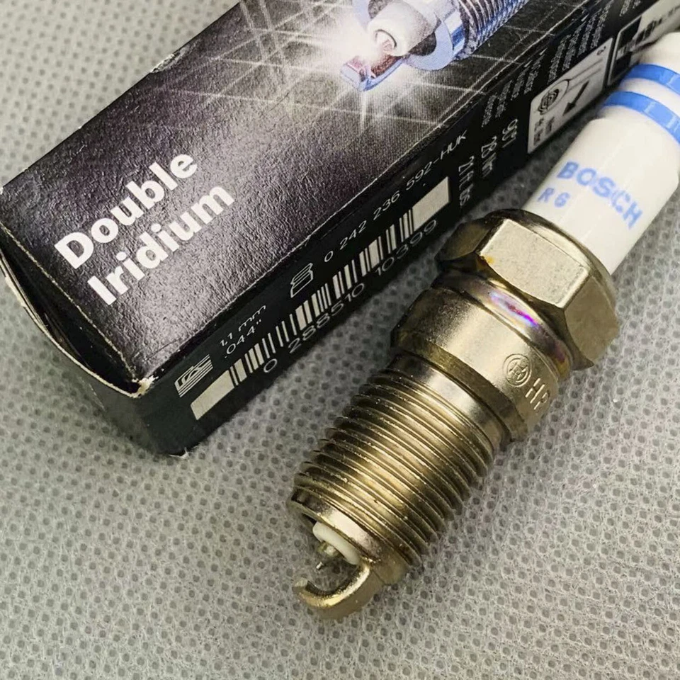 Juego 6 bujías de iridio Bosch OE 9606 para Cadillac Ford Jaguar Mazda Mercury Foto 2 de 4